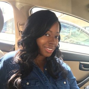 Meet your Posher, Dorissa